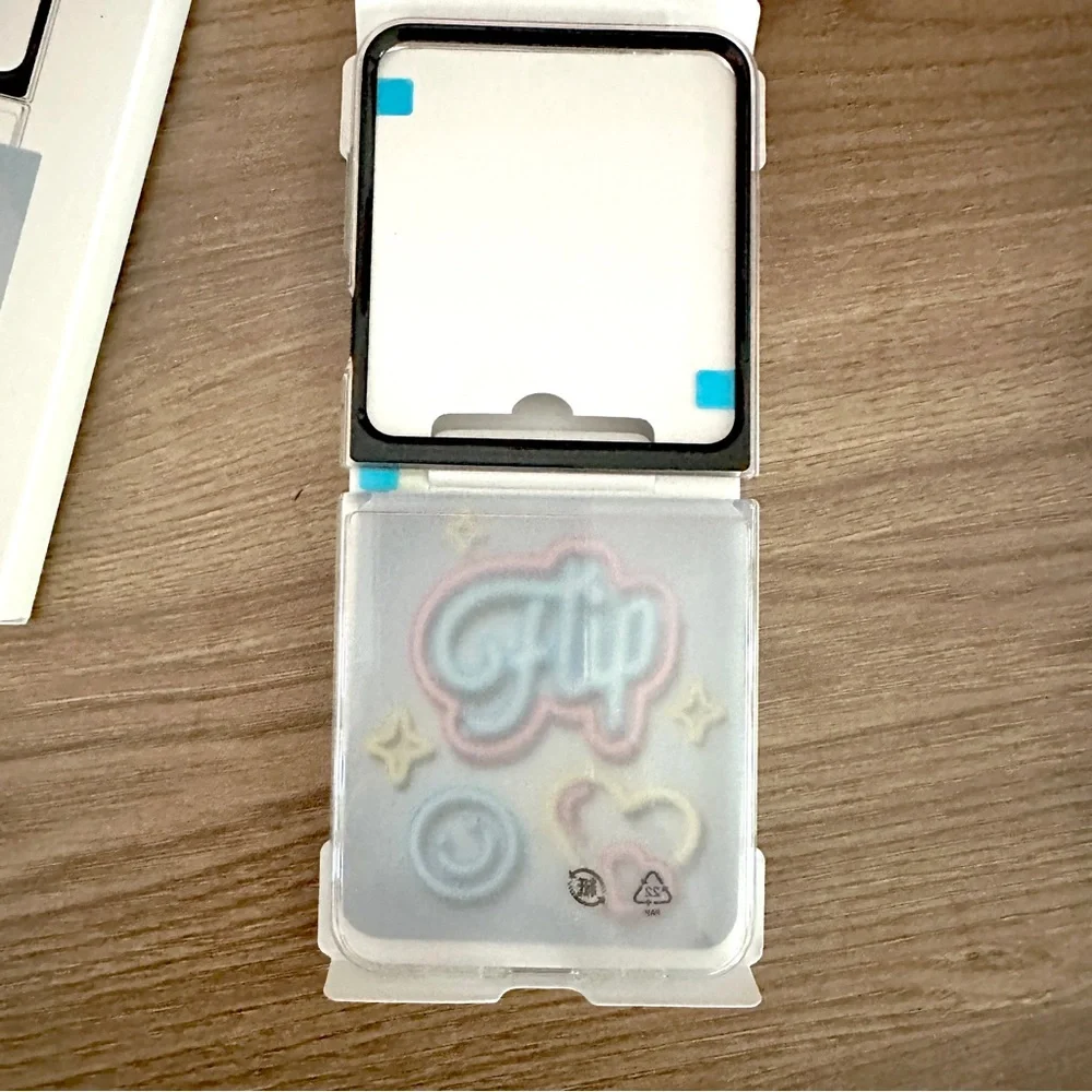 GENUINE Samsung Neon Flipsuit Case Cover for Galaxy Z Flip6 Clear NEW Not Sealed